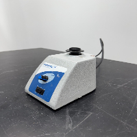 VWR Mini Vortexer image 1